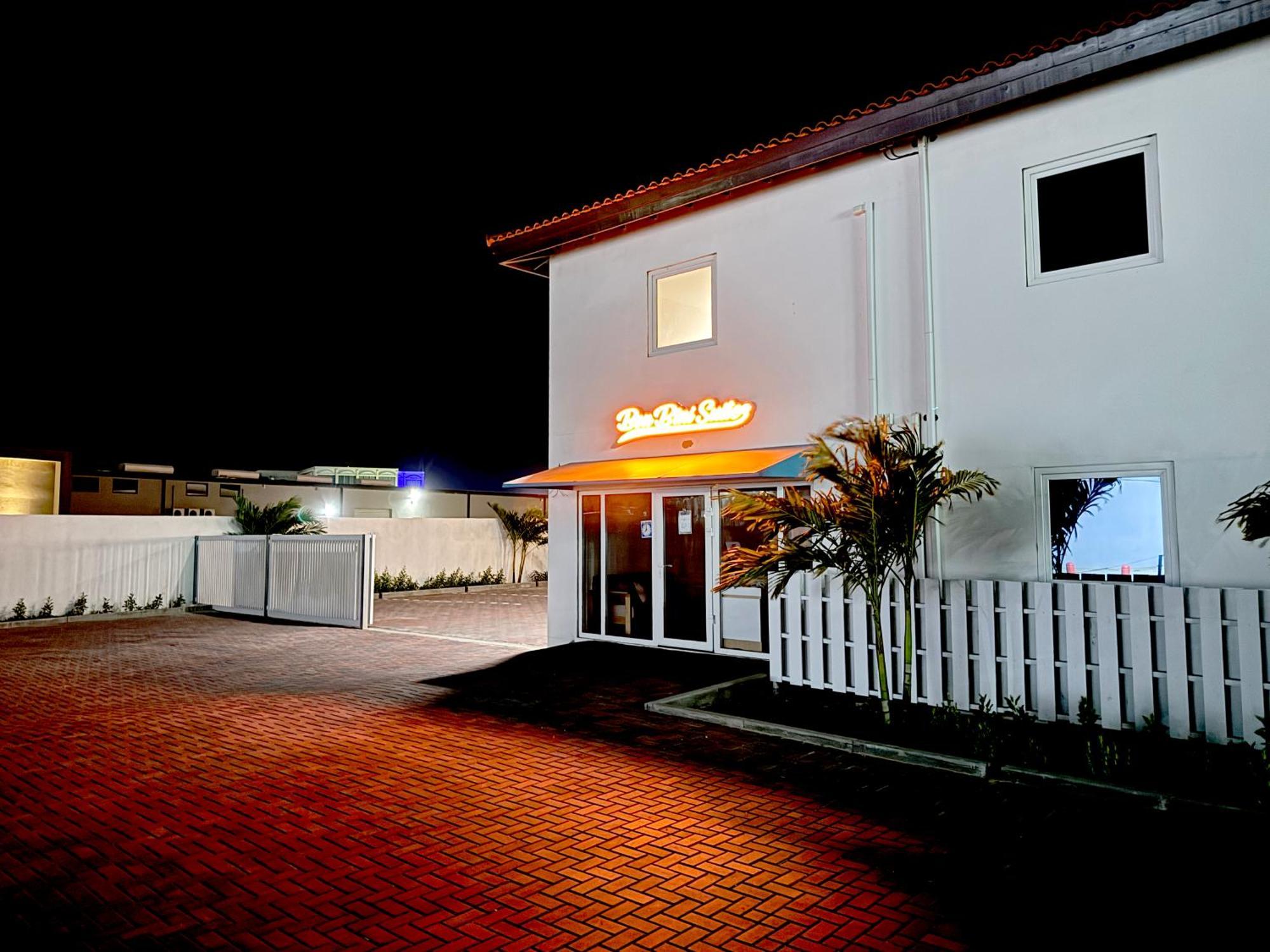 Bon Bini Suites Oranjestad Exterior photo